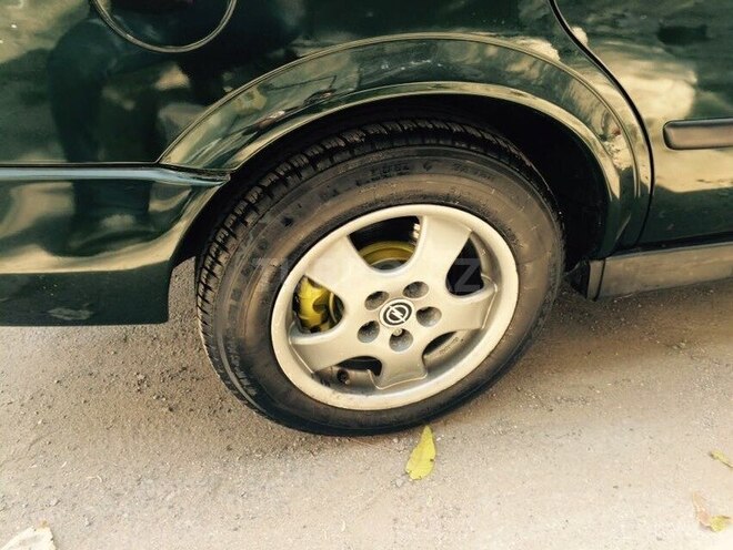 Opel Astra 2000, 190,642 km - 1.8 л - Bakı