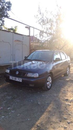 Volkswagen Polo 1996, 150,000 km - 1.9 l - Bakı