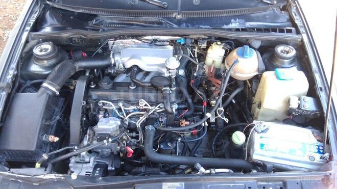 Volkswagen Polo 1996, 150,000 km - 1.9 l - Bakı