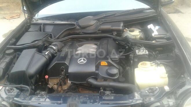 Mercedes E 240 2000, 269,000 km - 2.4 l - Bakı