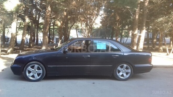 Mercedes E 240 2000, 269,000 km - 2.4 l - Bakı