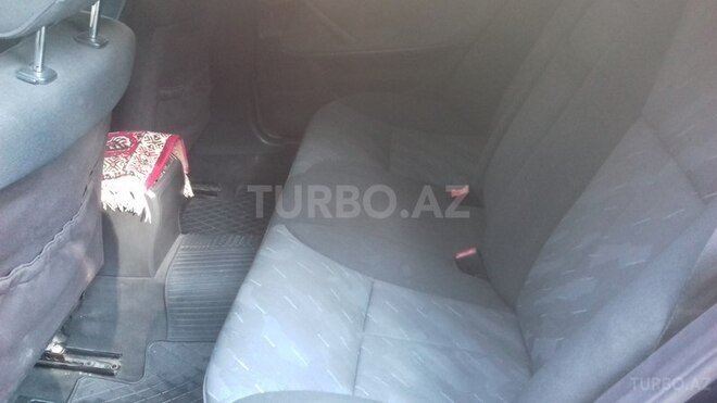 Mercedes E 240 2000, 269,000 km - 2.4 l - Bakı