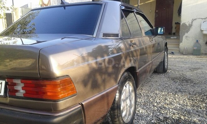 Mercedes A 190 1990, 273,564 km - 0.2 l - Sumqayıt
