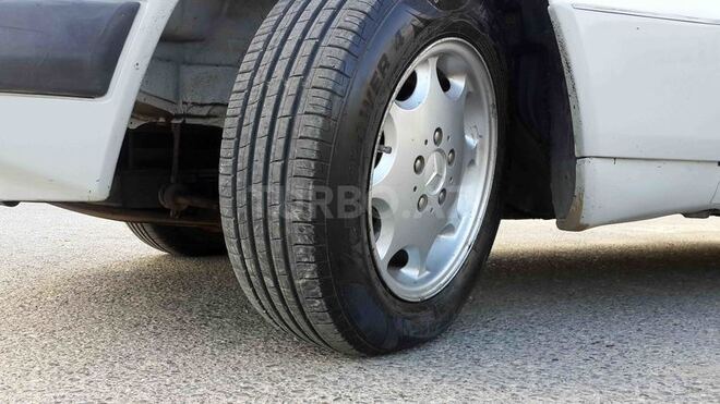 Mercedes E 200 1991, 473,000 km - 2.0 l - Bakı