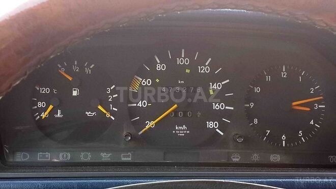 Mercedes E 200 1991, 473,000 km - 2.0 l - Bakı