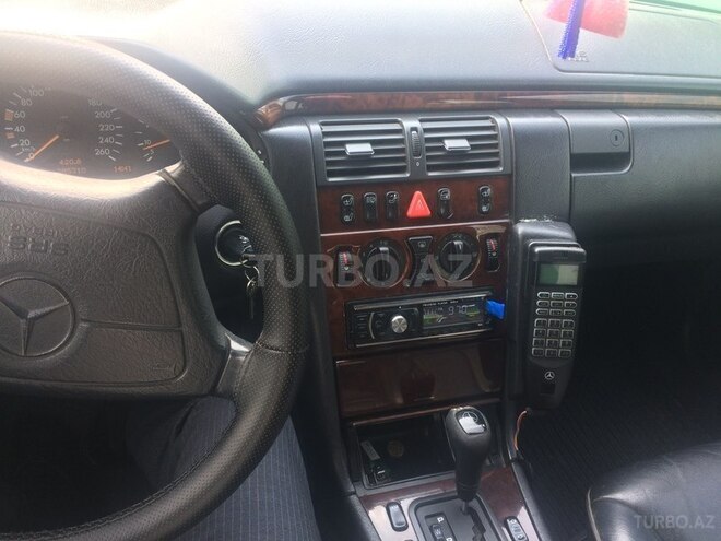 Mercedes E 280 1997, 285,300 km - 2.8 l - Qazax