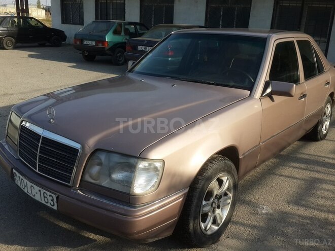Mercedes E 280 1993, 520,000 km - 2.8 l - Bakı