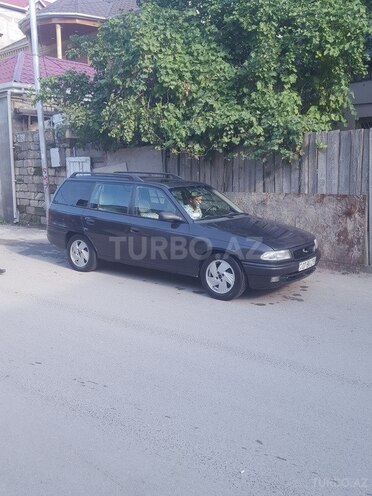 Opel Astra 1996, 42,456 km - 1.6 л - Bakı