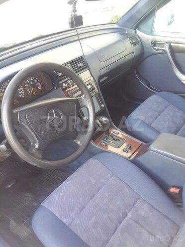Mercedes C 240 1998, 374,000 km - 2.4 l - İsmayıllı