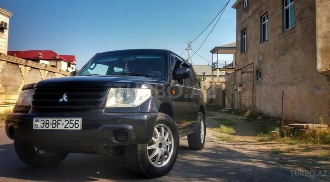 Mitsubishi Pajero io 2000, 187,000 km - 2.0 l - Sumqayıt