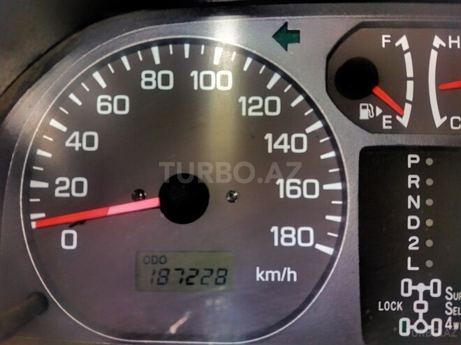 Mitsubishi Pajero io 2000, 187,000 km - 2.0 l - Sumqayıt