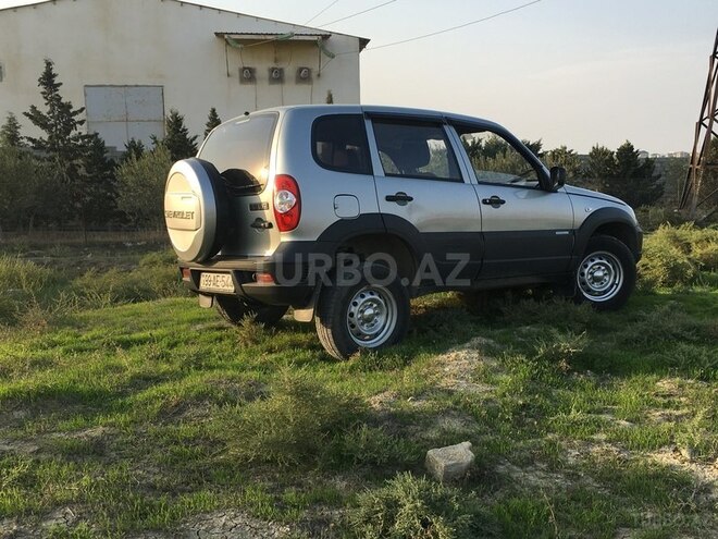 Chevrolet Niva 2014, 124,220 km - 1.7 l - Bakı