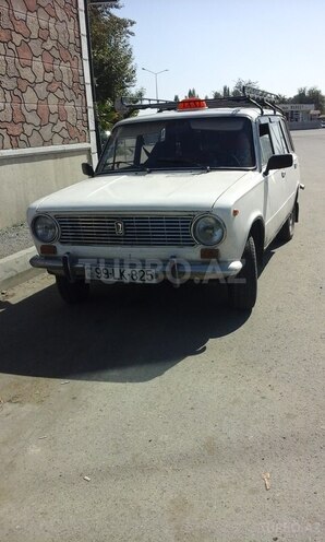 LADA (VAZ) 2102 1980, 290,000 km - 1.3 l - Ucar
