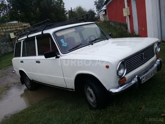 LADA (VAZ) 2102 1980, 290,000 km - 1.3 l - Ucar