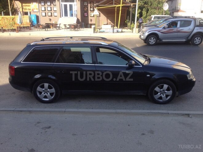 Audi A6 2002, 220,000 km - 2.5 l - Bakı