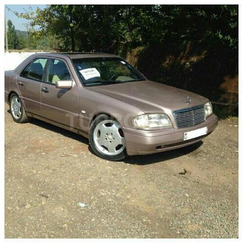 Mercedes C 180 1993, 452,398 km - 1.8 л - Masallı