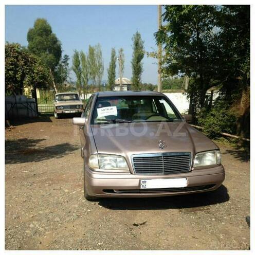 Mercedes C 180 1994, 300,000 km - 1.8 l - Lənkəran