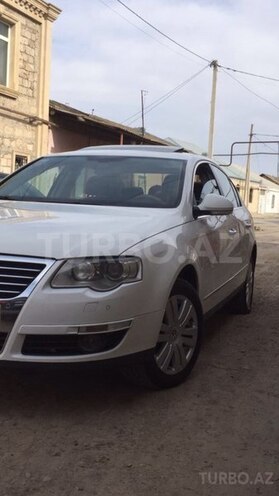 Volkswagen Passat 2006, 239,000 km - 2.0 l - Gəncə