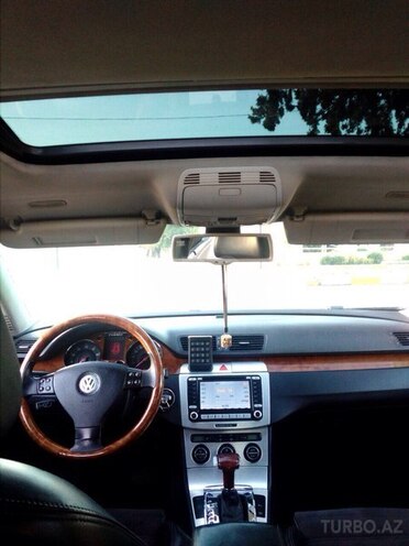 Volkswagen Passat 2006, 239,000 km - 2.0 l - Gəncə