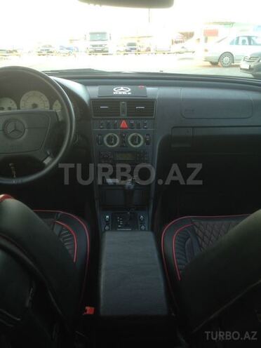Mercedes C 230 2000, 246,800 km - 2.3 л - Bakı