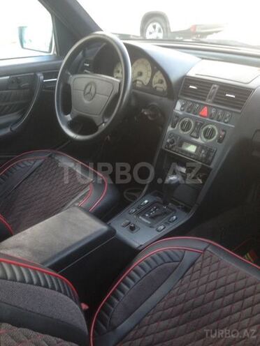 Mercedes C 230 2000, 246,800 km - 2.3 л - Bakı