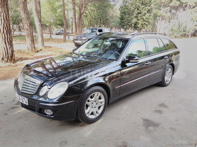 Mercedes E 220 2006, 264,000 km - 2.2 l - Sumqayıt