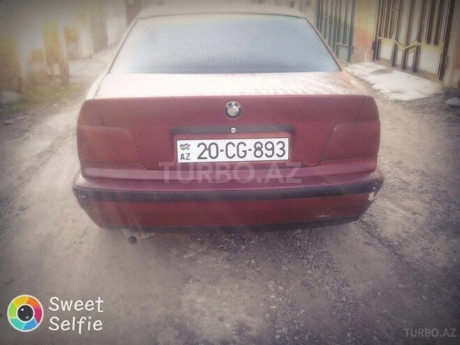 BMW 318 1994, 213,432 km - 1.8 l - Bakı