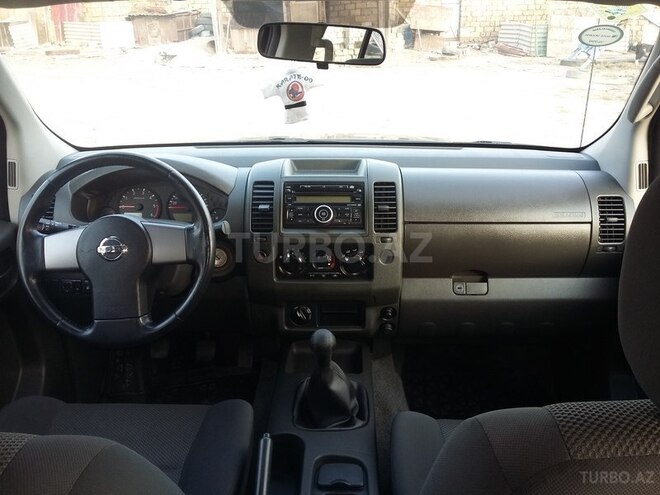 Nissan Navara 2012, 143,639 km - 2.5 l - Bakı