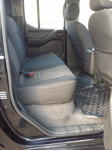Nissan Navara 2012, 143,639 km - 2.5 l - Bakı