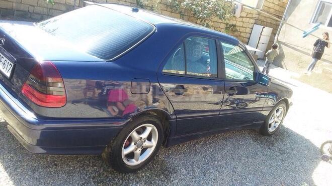 Mercedes C 200 1998, 376,000 km - 0.2 л - Bakı