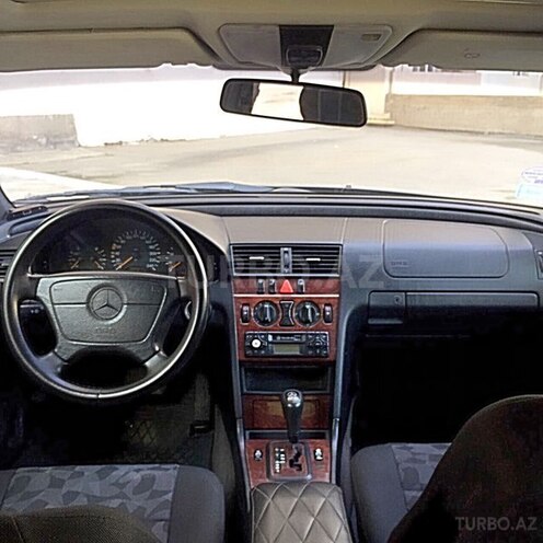 Mercedes C 180 1998, 307,000 km - 1.8 л - Bakı