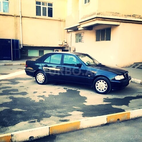 Mercedes C 180 1998, 307,000 km - 1.8 л - Bakı