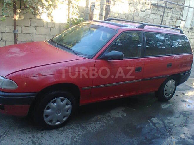 Opel Astra 1995, 325,541 km - 1.4 l - Bakı