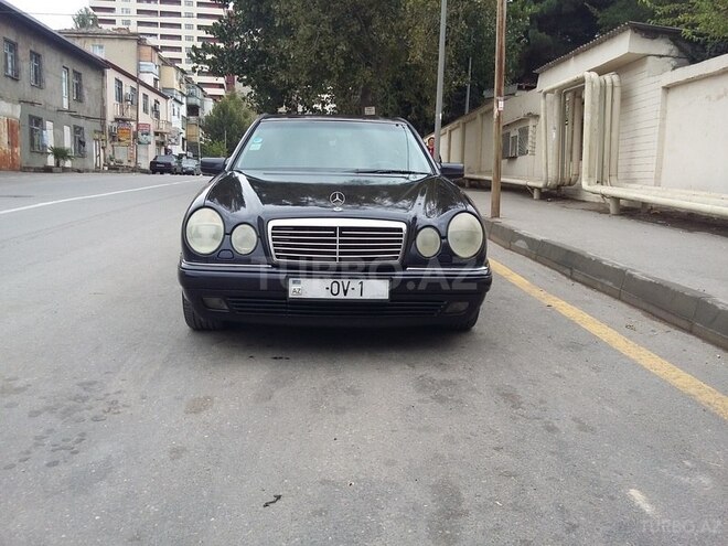 Mercedes E 280 1998, 300,000 km - 2.8 l - Bakı