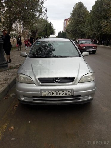 Opel Astra 1998, 210,000 km - 2.0 l - Gəncə