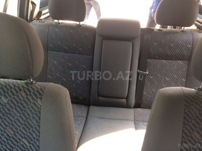 Opel Astra 2001, 180,000 km - 1.6 л - Bakı