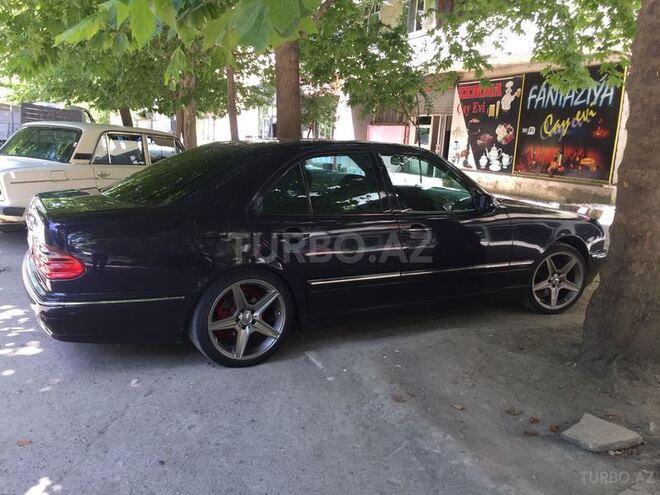 Mercedes E 220 2000, 385,000 km - 2.2 l - Mingəçevir