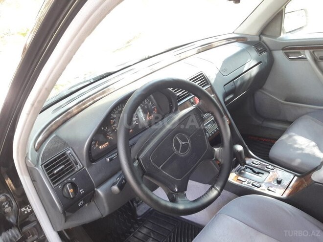 Mercedes C 280 1996, 266,000 km - 2.8 l - Bakı
