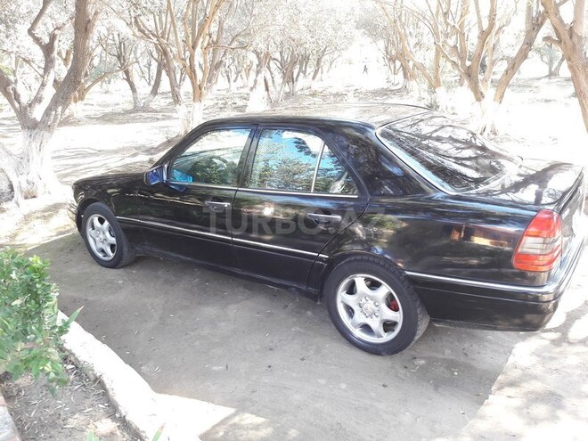 Mercedes C 280 1996, 266,000 km - 2.8 l - Bakı