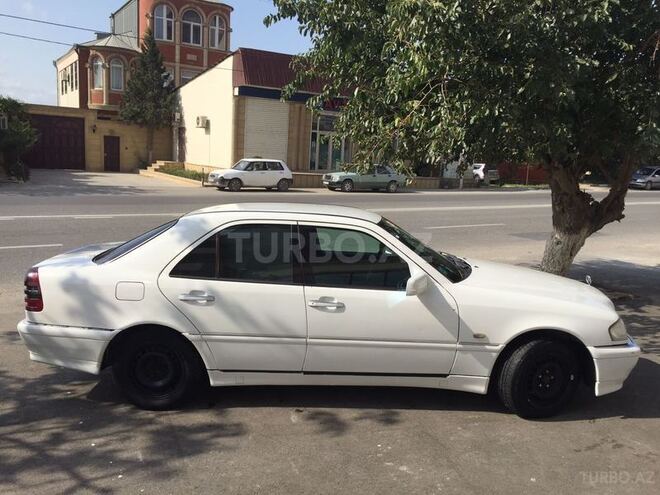 Mercedes C 240 1998, 194,000 km - 2.4 л - Bakı
