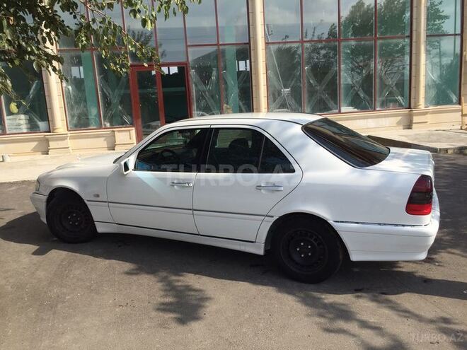 Mercedes C 240 1998, 194,000 km - 2.4 л - Bakı