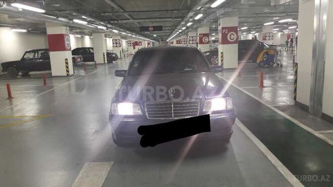 Mercedes C 180 1998, 203,000 km - 1.8 l - Bakı