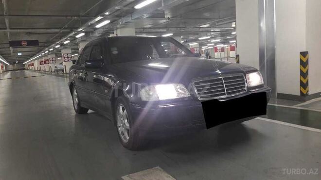 Mercedes C 180 1998, 203,000 km - 1.8 l - Bakı