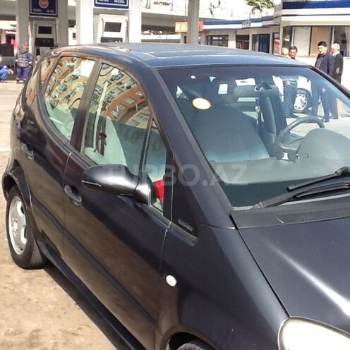 Mercedes A 190 2000, 230,000 km - 1.9 л - Bakı