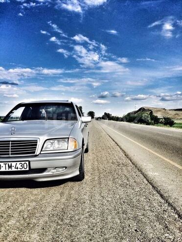 Mercedes C 230 2000, 199,670 km - 2.3 l - Sumqayıt