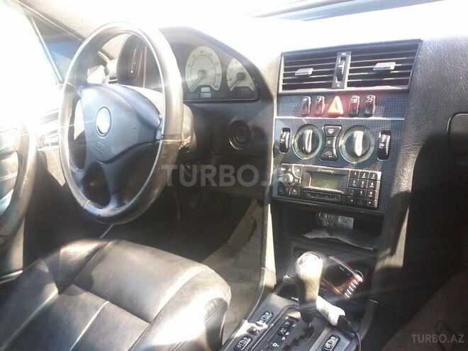Mercedes C 230 2000, 199,670 km - 2.3 l - Sumqayıt