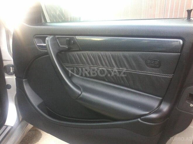 Mercedes C 230 2000, 199,670 km - 2.3 l - Sumqayıt