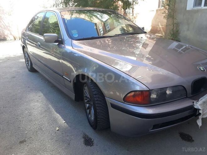 BMW 528 1997, 219,560 km - 2.8 l - Sumqayıt