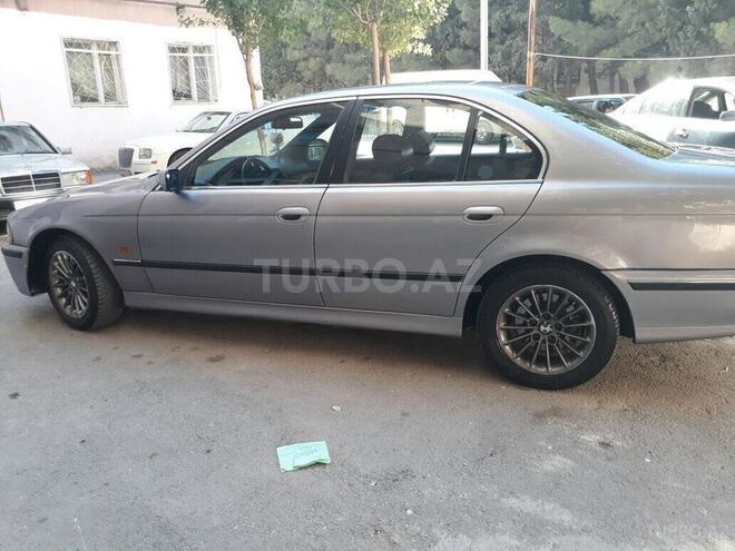 BMW 528 1997, 219,560 km - 2.8 l - Sumqayıt