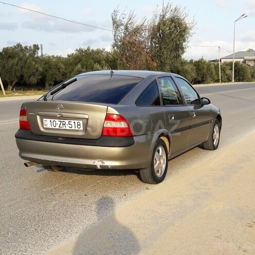 Opel Vectra 1997, 250,000 km - 1.8 л - Bakı